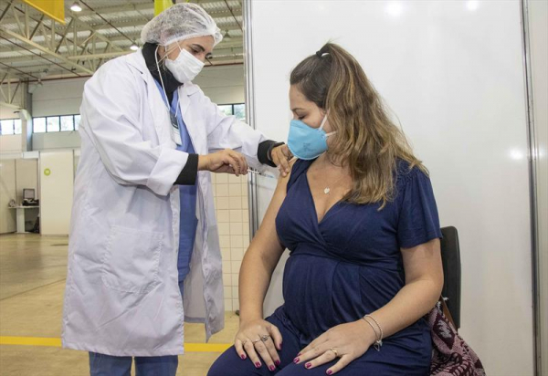 Vacinação será feitas em 18 pontos de vacinação, abertos das 8h às 17h da próxima terça-feira (21)