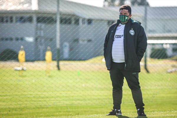 Barroca: "Todas as competições internas sempre vão estar abertas enquanto eu for o treinador"