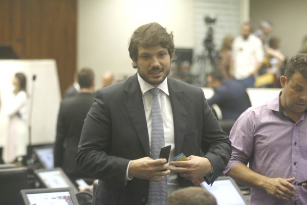 Tiago Amaral: autor da emenda
