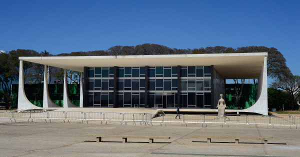 STF: decisões atingem leis aprovadas em Londrina e Paranaguá, além de Palmas (TO) e do estado de Alagoas
