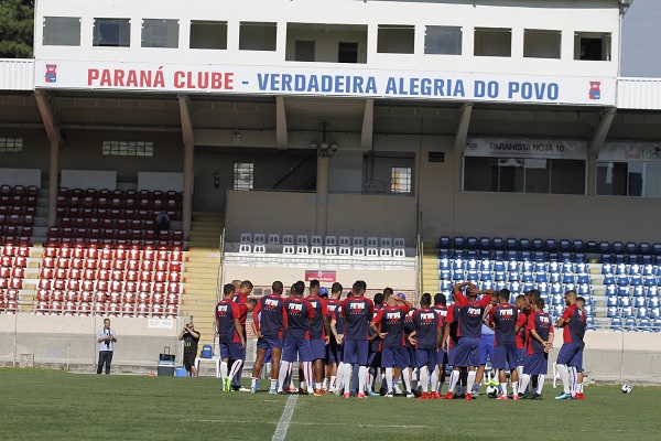 Treino na Vila Capanema