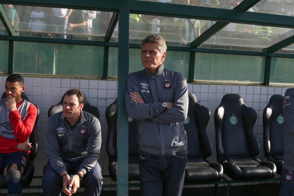 Autuori: demissão após goleada para time de Fernando Diniz