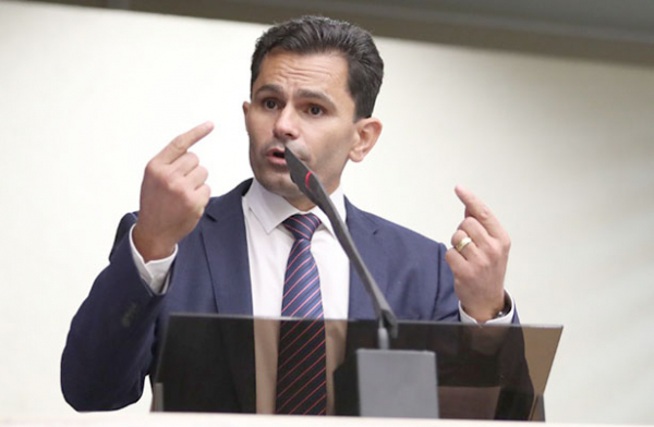 Pacheco: direito à escolha