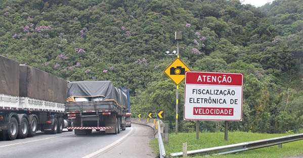 Radares na BR-376, no Paraná