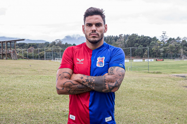Fabrício: novo reforço