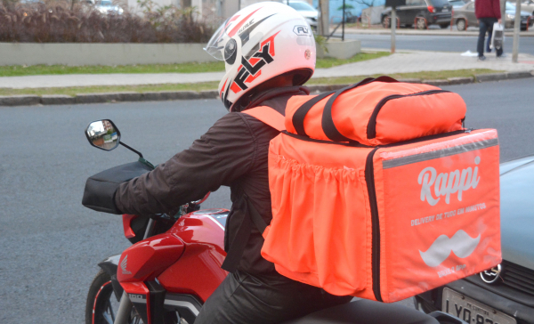 Motoboys vão fazer ato na praça Eufrásio Correia