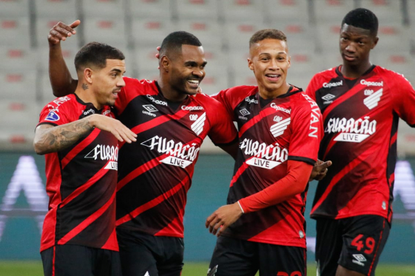 Terans, Nikão, Vitinho e Babi