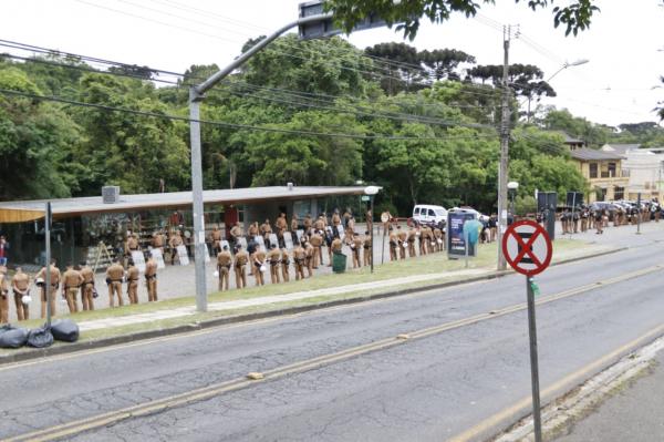 Entrada da Ópera de Arame nesta manhã de quarta-feira