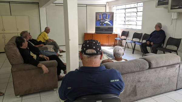 unidade emergencial criada para proteger esse público da contaminação do coronavírus funciona no bairro Guabirotuba e oferece 60 vagas