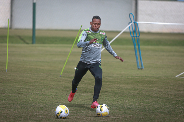 Igor Paixão, em treino do Coritiba