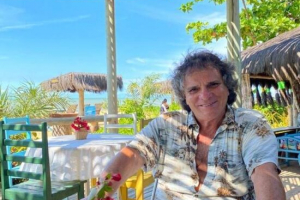 Morre o cantor paranaense Roy Caetano, da música ‘Julieta-ta’