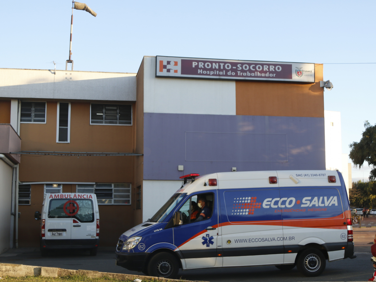 No Paraná, fila de espera por leitos Covid dobra em menos de um mês