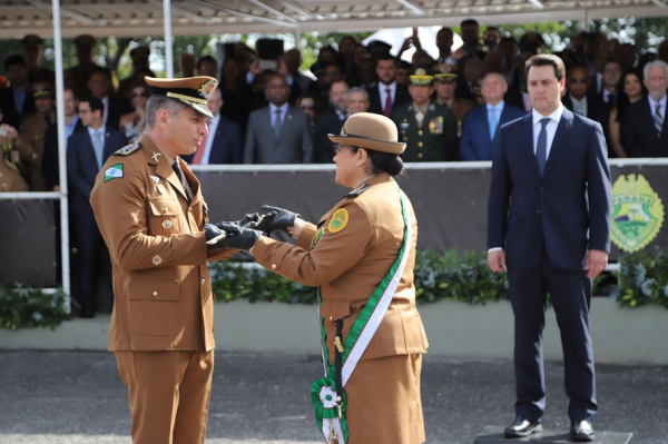 Coronel Péricles de Matos e a coronel Audilene Dias Rocha